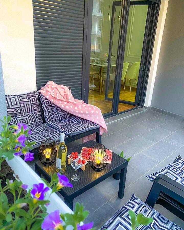 Apartman Barocco Требинье Экстерьер фото